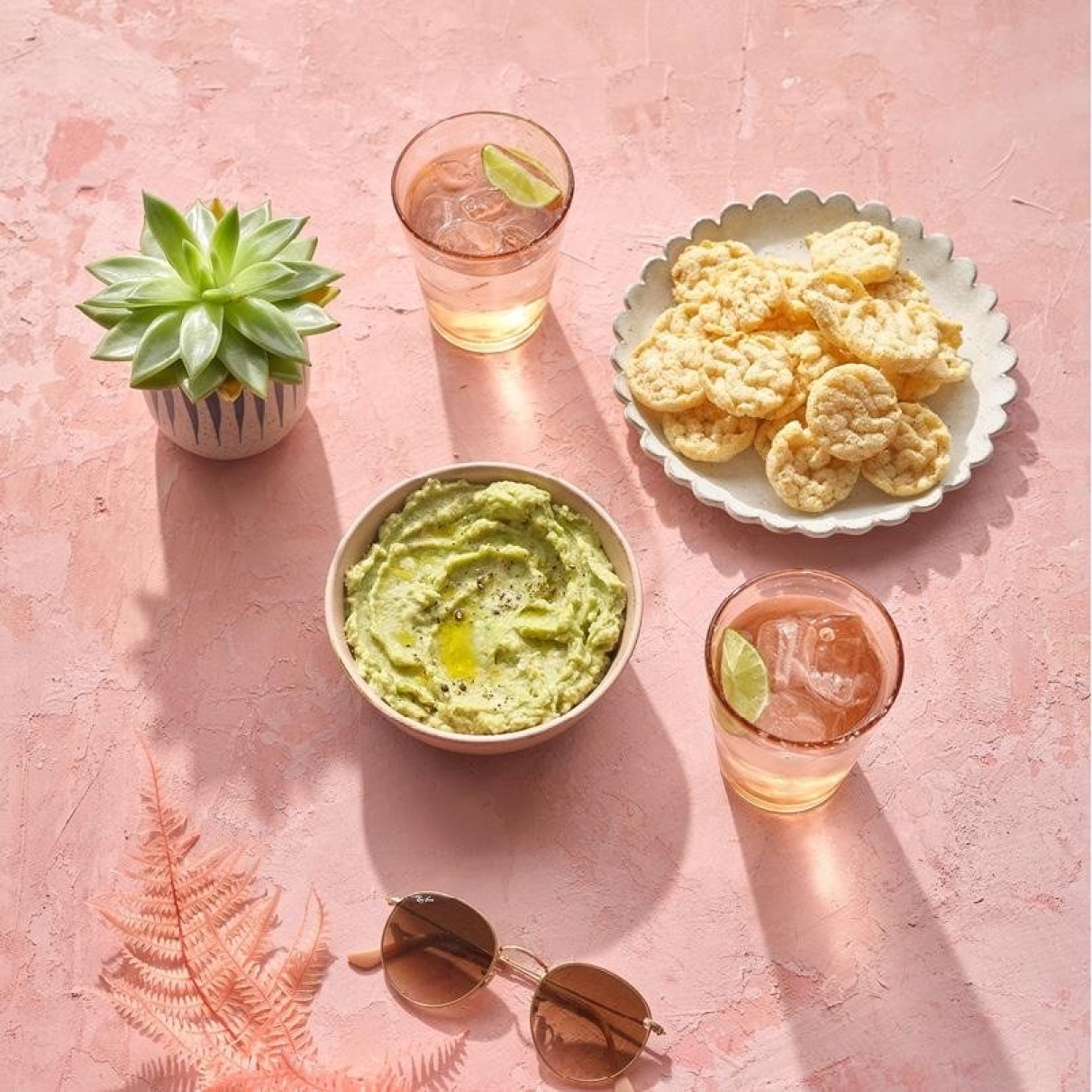 Guacamole e verdure: l'aperitivo leggero